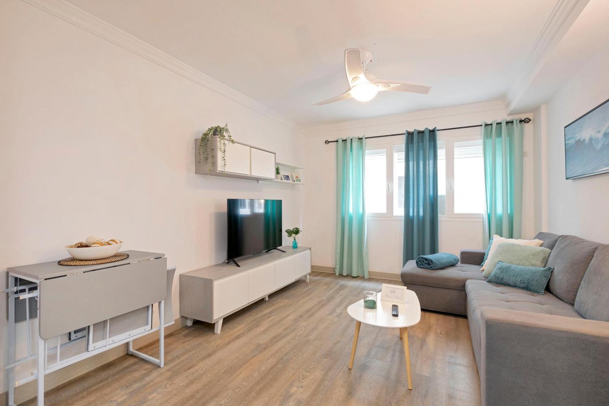 Blue Waves - Free Parking Apartment El Médano Екстериор снимка